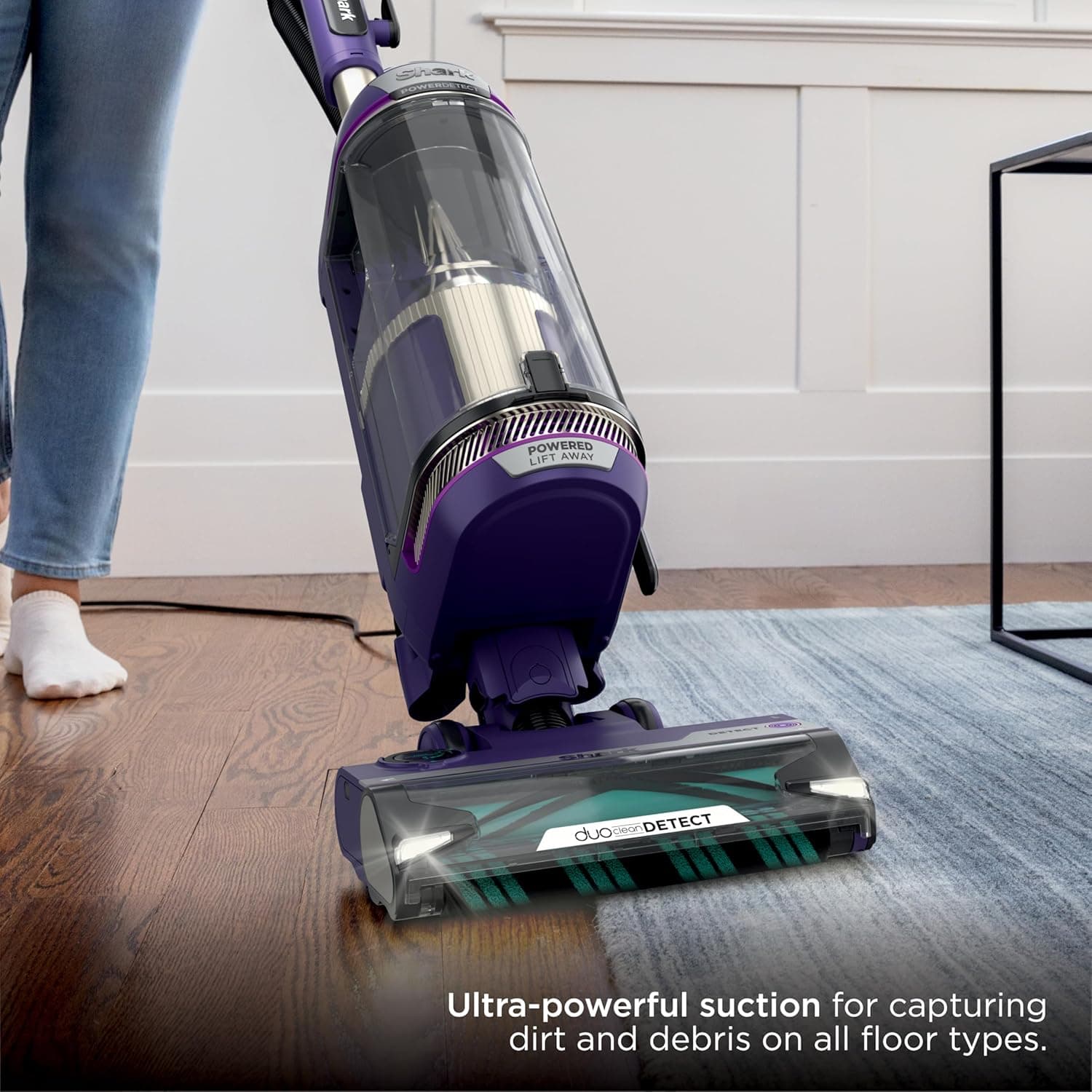 Shark PowerDetect AZ4002 Review - Intelligent Upright Vacuum with Auto-Sensing Suction